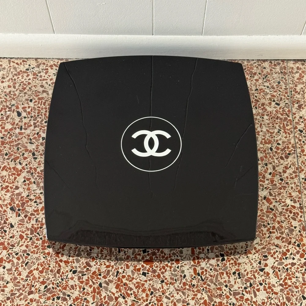 RARE CHANEL Giant Black Compact Beauty Box with Large Mirror From Fall 2015